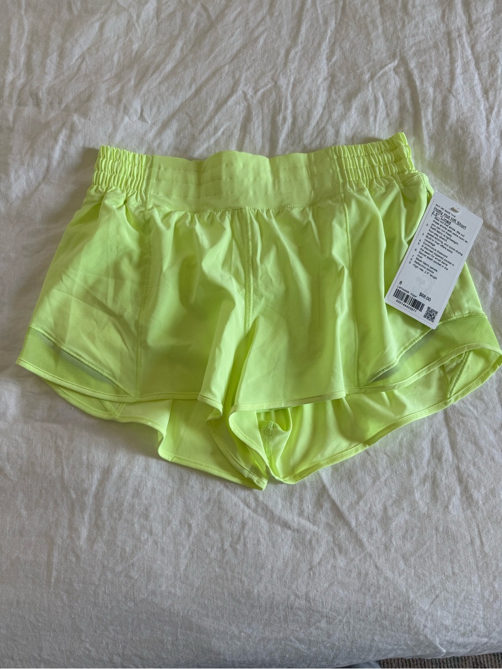 Lululemon Hotty Hot High-Rise Lined Short 2.5" - Faded Zap - size 8 - Picture 6 of 7